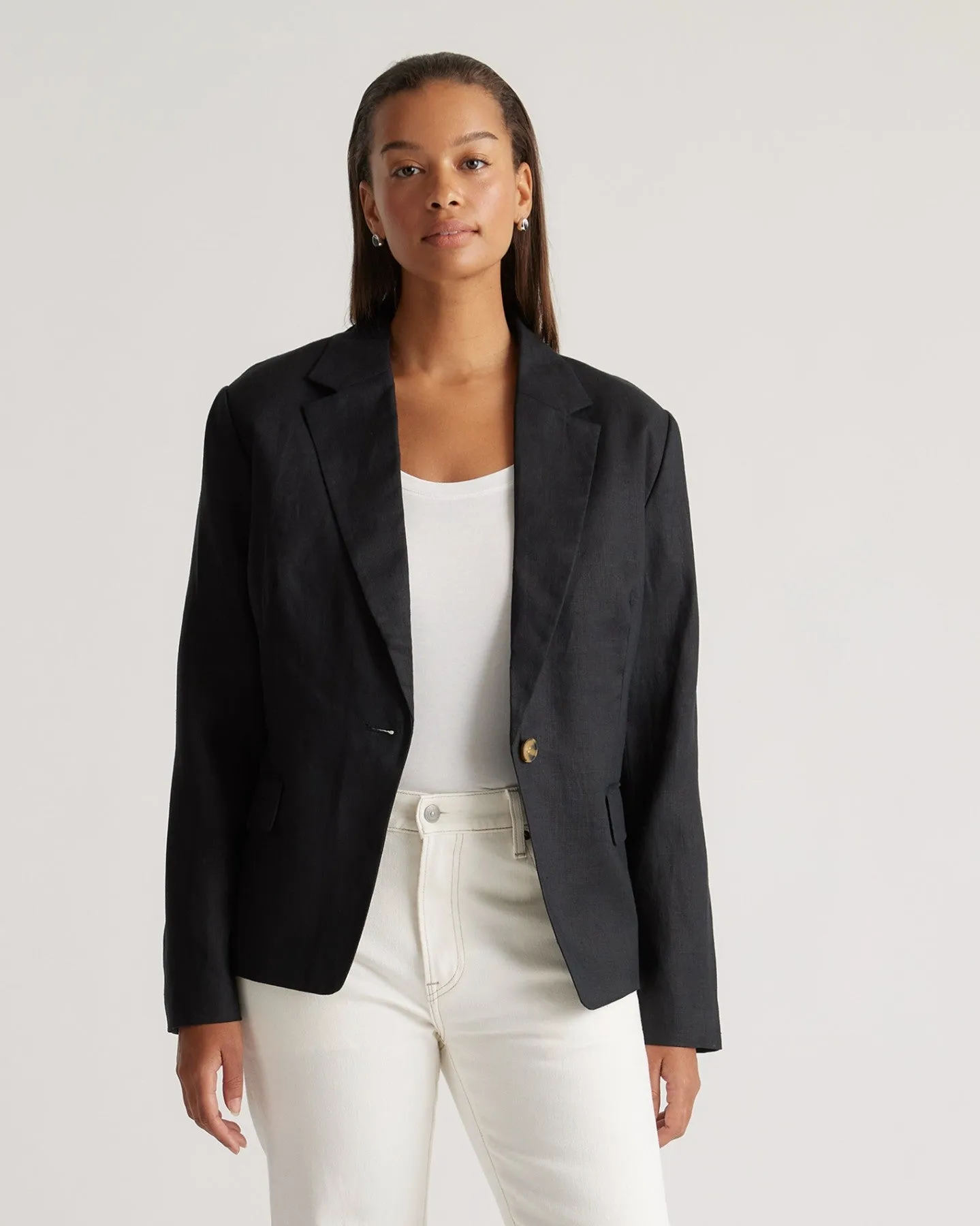 100% European Linen Structured Blazer