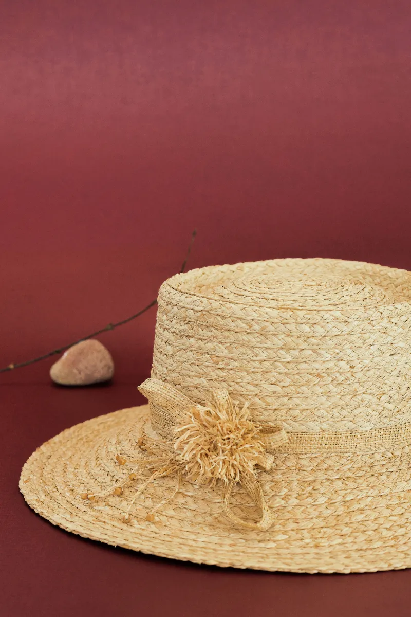 Gardenia flat crown raffia hat