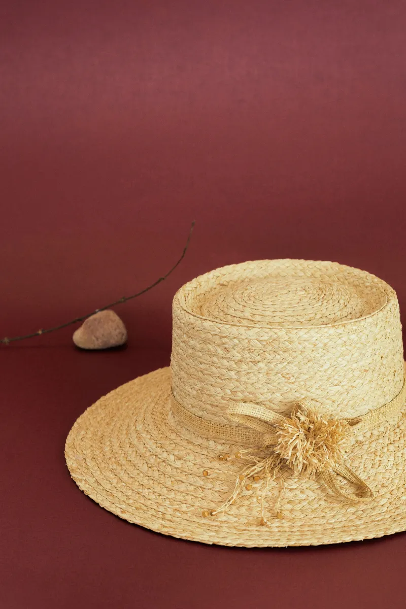 Gardenia flat crown raffia hat